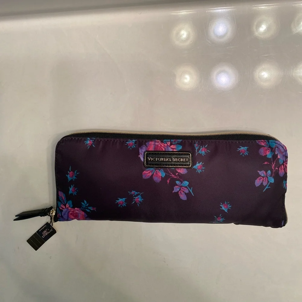 Victoria secret packable weekender tote - Picture 3 of 4